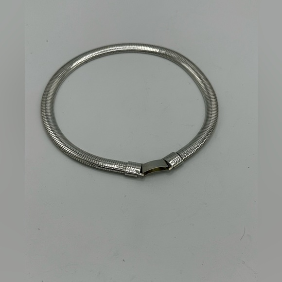 Vintage Silver Cobra Chain Choker Necklace - Picture 4 of 4